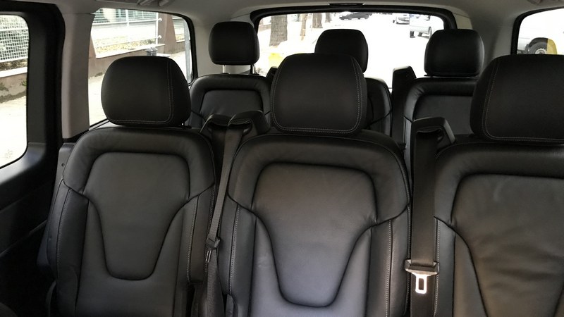 6+2 fős Mercedes V osztály mikrobusz