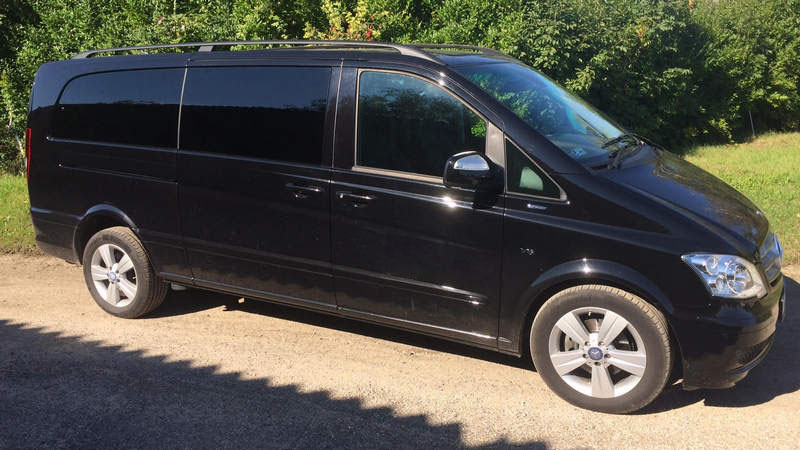 6+2 fős Mercedes-Benz Viano