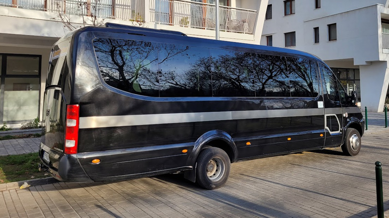 22+2 fős Iveco Sunset midibusz