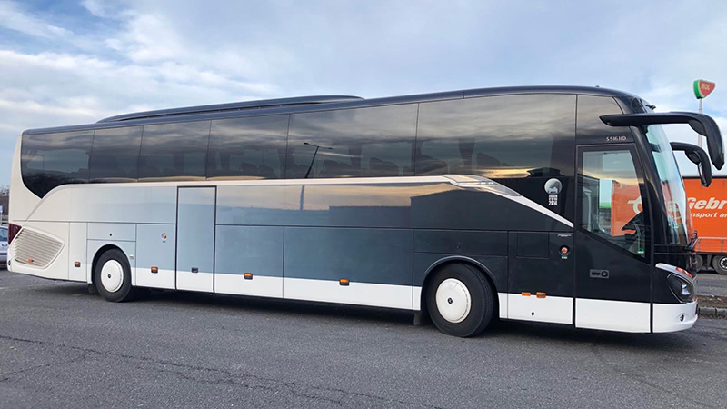 49+2 fős Setra S 516 HD